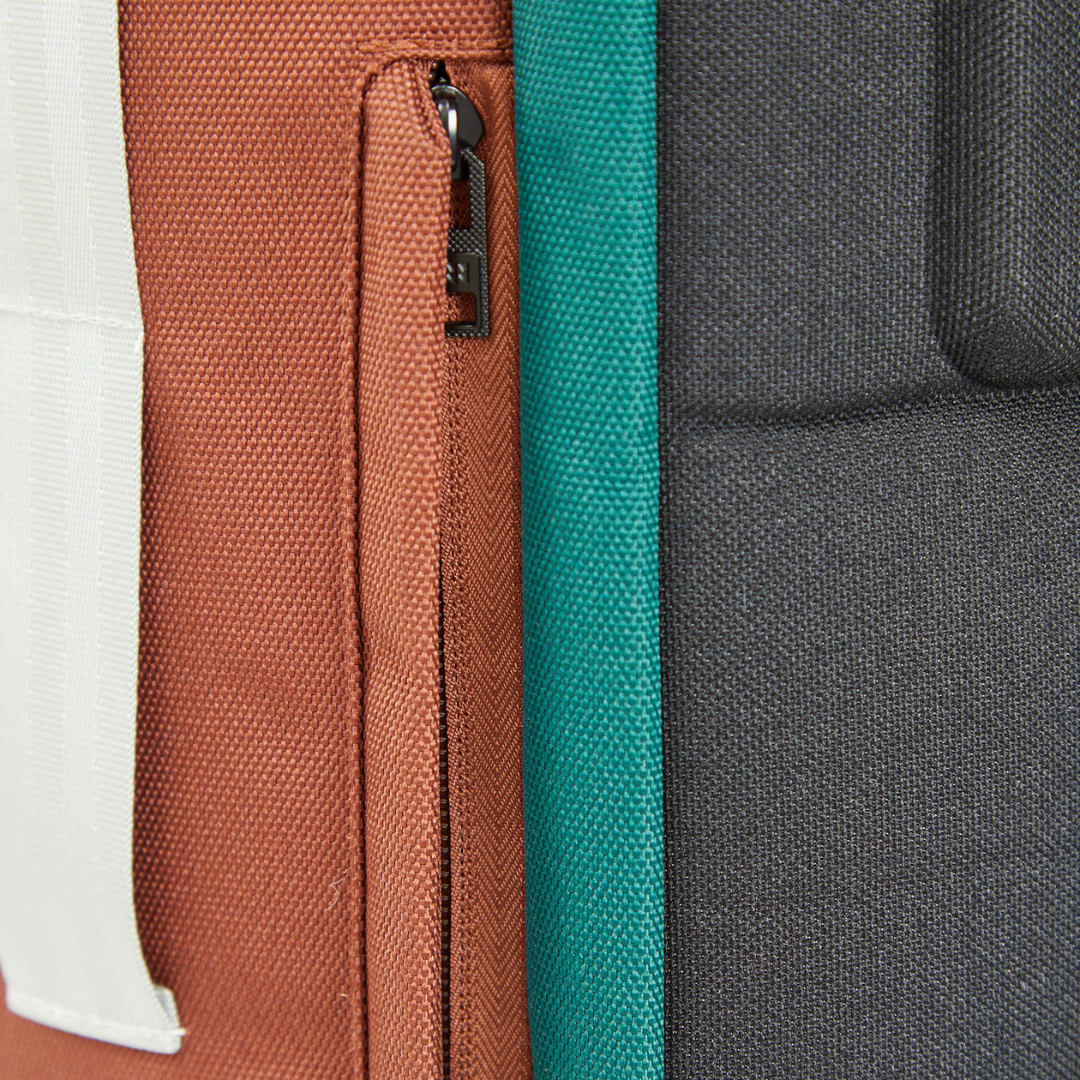 After/1 Medium Stickbag