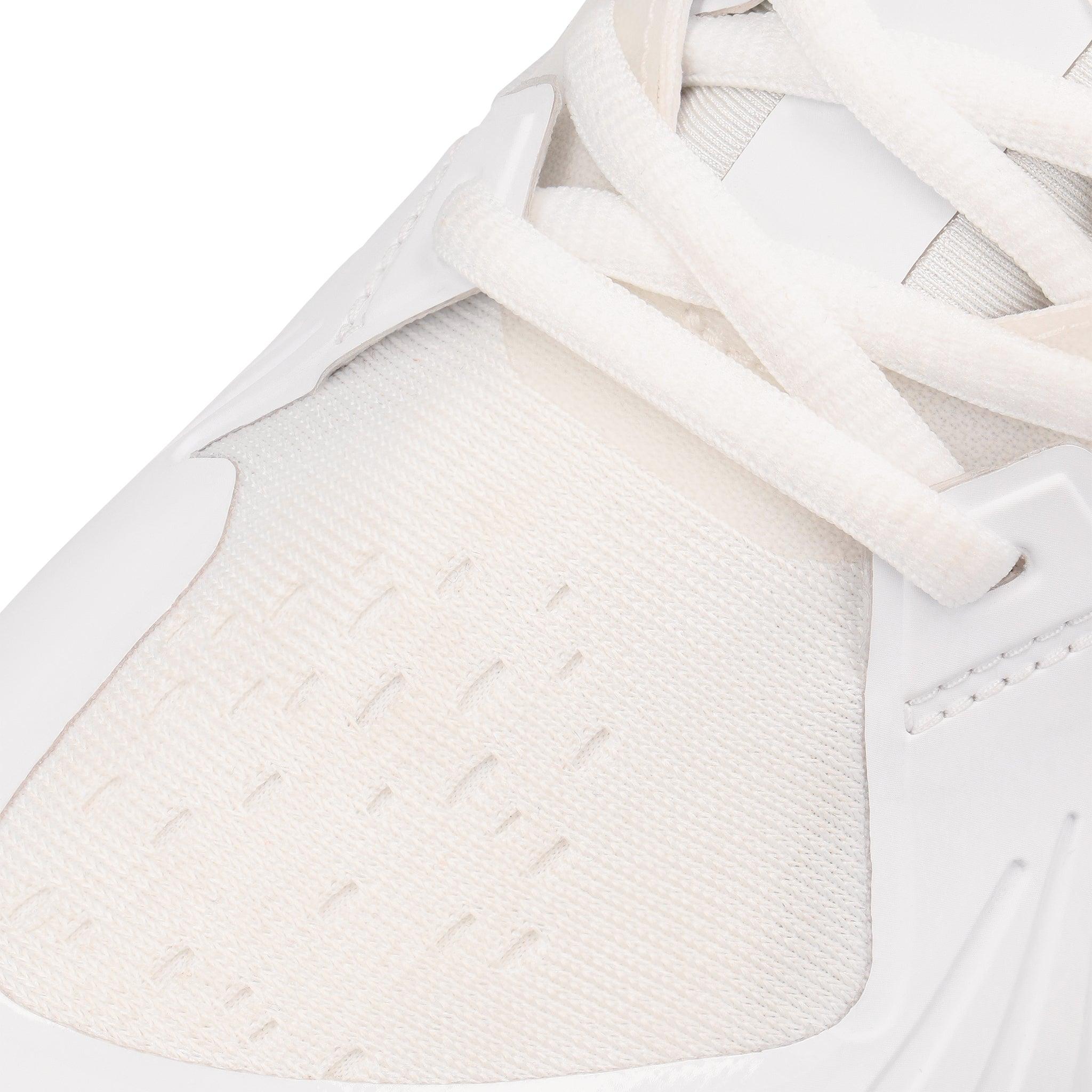 OSAKA Hockey | OSAKA Hockey IDO Mk1 Triple White LE | IDO Mk1 Triple White LE - EUR 36 | UK 3 | Total Hockey