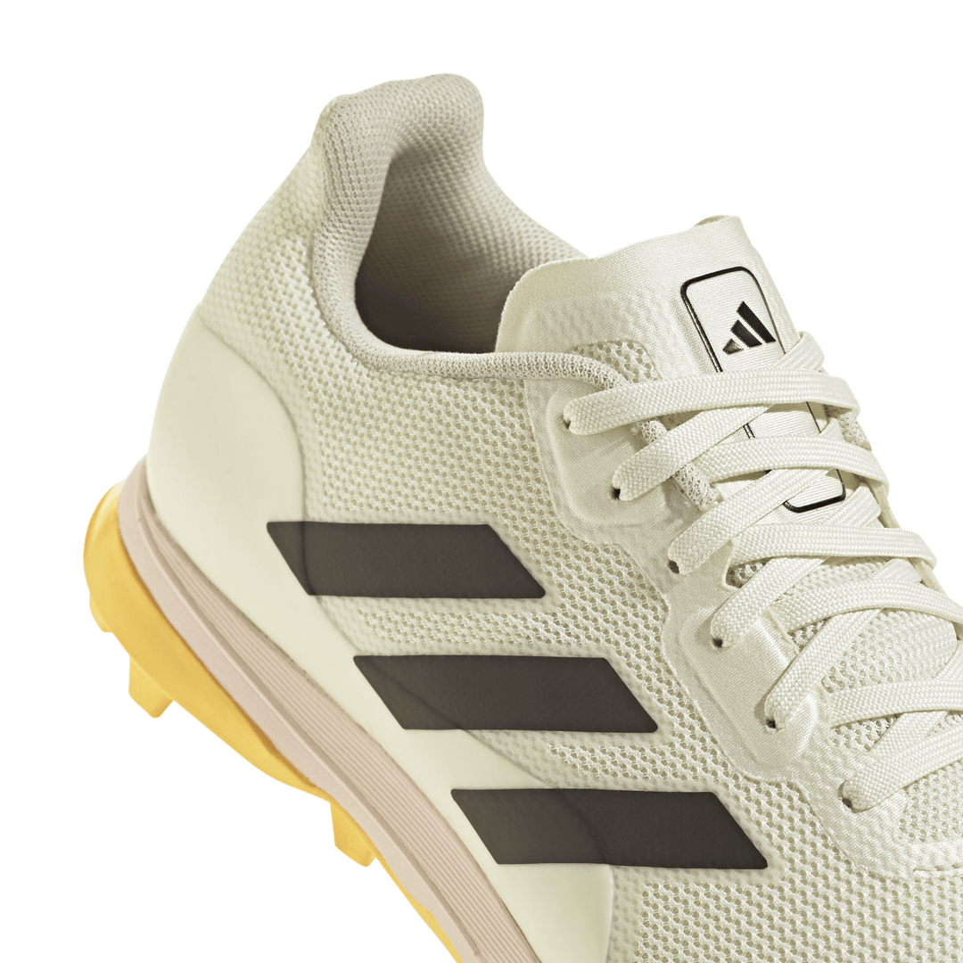 Adidas Hockey | Adidas Hockey Fabela Zone 2.1 Ivory (2024) | Fabela Zone 2.1 Ivory (2024) - EUR 36 | UK 3.5 | Total Hockey