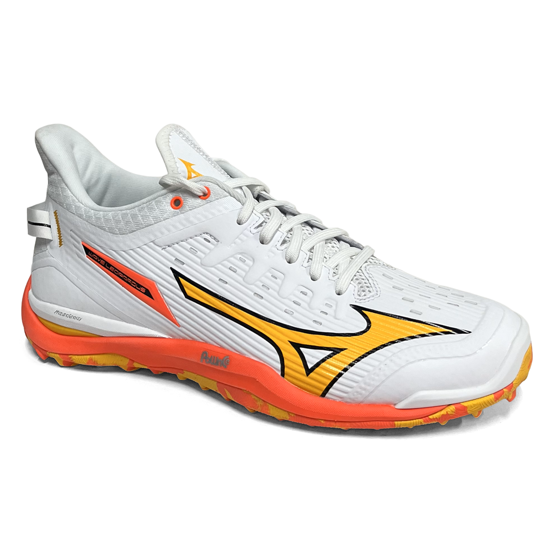 Total Hockey | Total Hockey Mizuno Leopardus Hockey Shoe | Mizuno Leopardus Hockey Shoe - White/Fiery Coral | Total Hockey