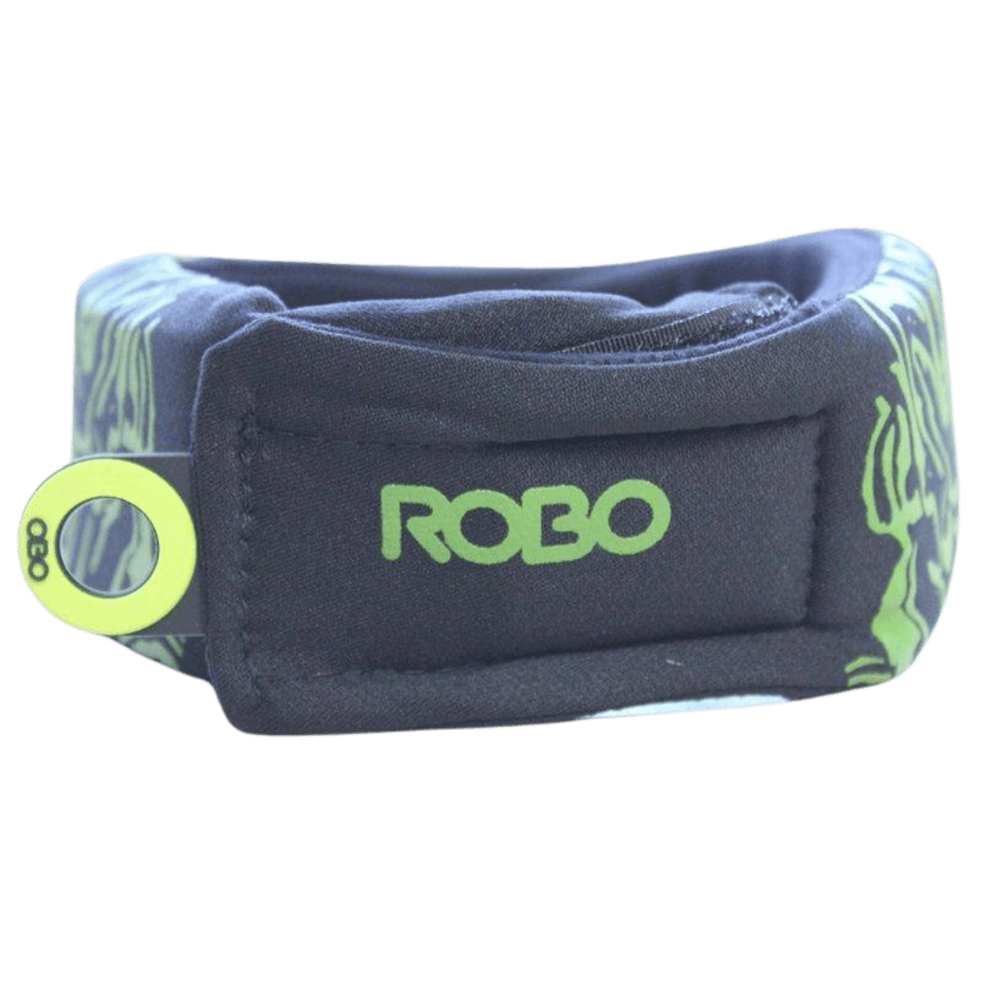 OBO | OBO ROBO Throat Guard | ROBO Throat Guard - Black/Green / One Size | Total Hockey