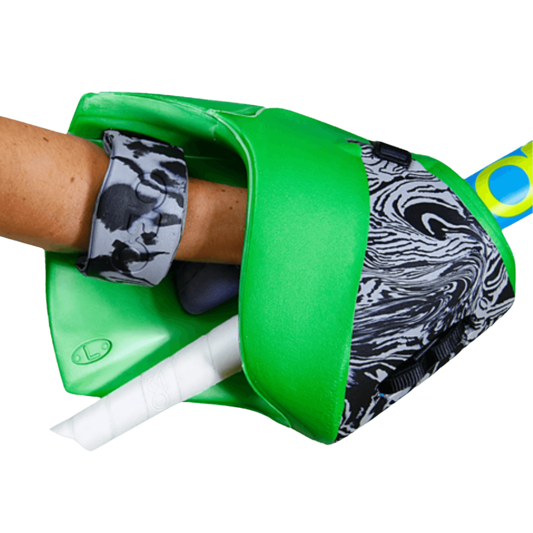 OBO | OBO ROBO PLUS Hand Protector Right Green | ROBO PLUS Hand Protector Right Green - Green / Medium | Total Hockey