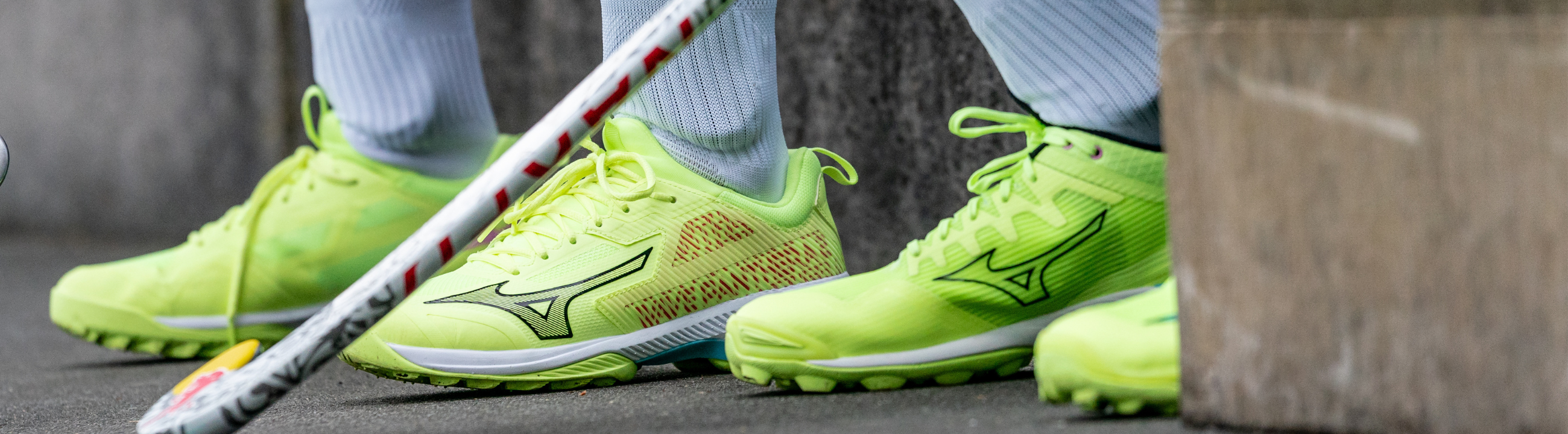 Mizuno Hockey Shoes