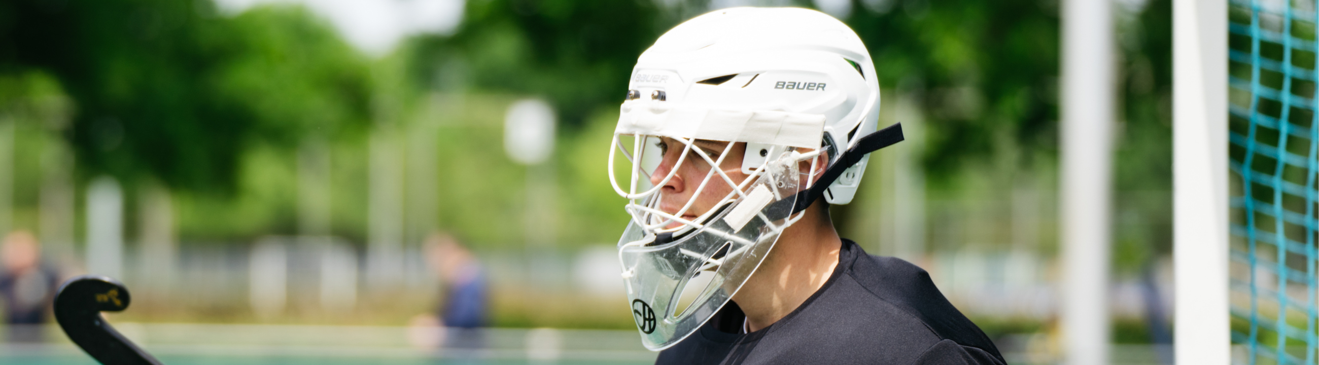 Dangle Goalkeeing Throat Guards