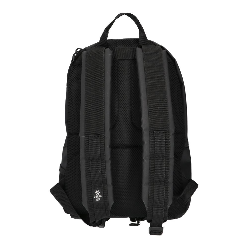 Iconic Black Pro Tour Backpack Medium
