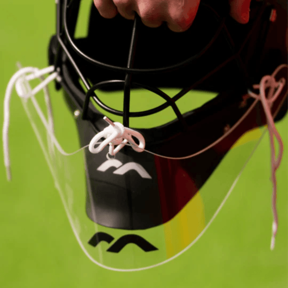 Mercian Hockey | Mercian Hockey Elite Throat Guard | Elite Throat Guard - Clear | Total Hockey